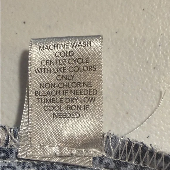 Christopher & Banks Blue and White Patterned Blouse - Picture 7 of 8